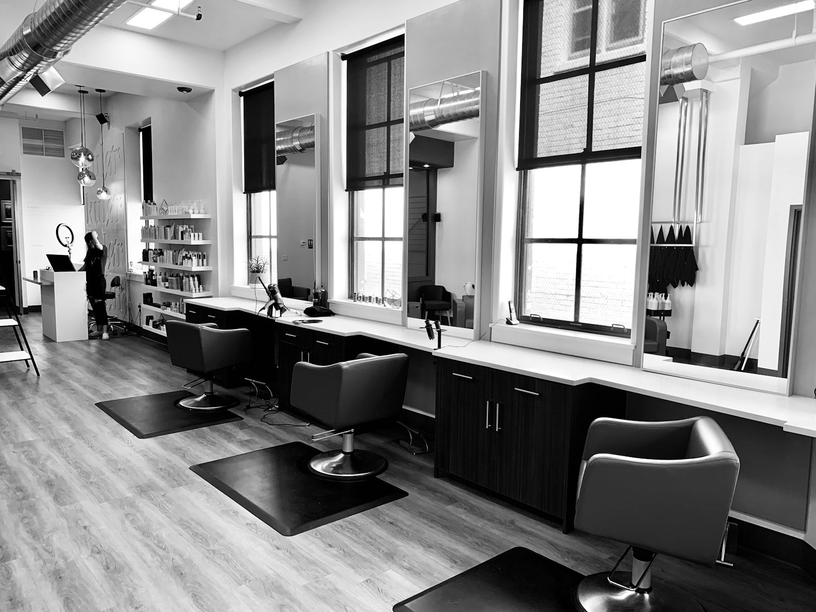 PopIn Hair Salon preview